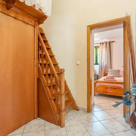 Di Lucia Case de vacanță *