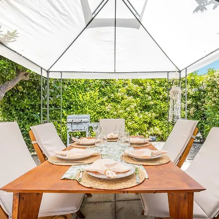 Holiday home Di Lucia Salakos